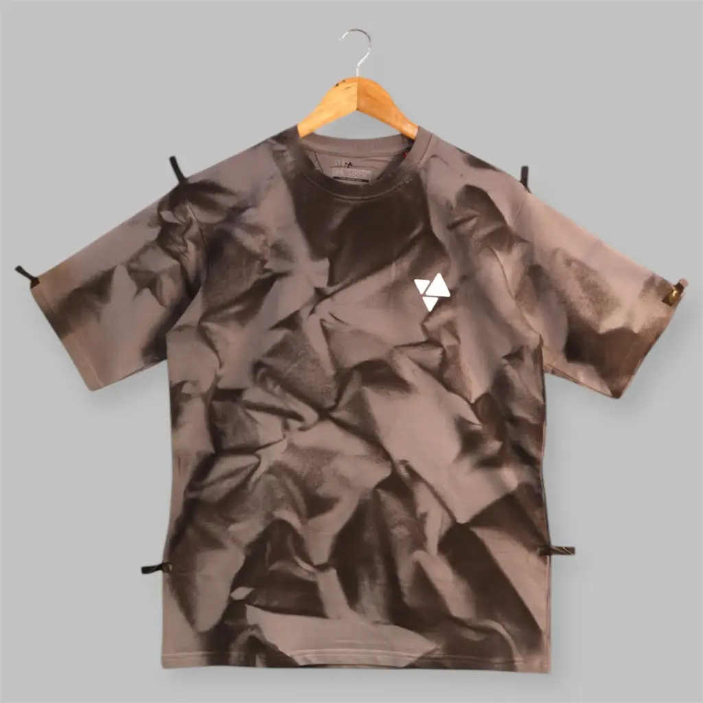 Spray Painted - Oversize Tshirt